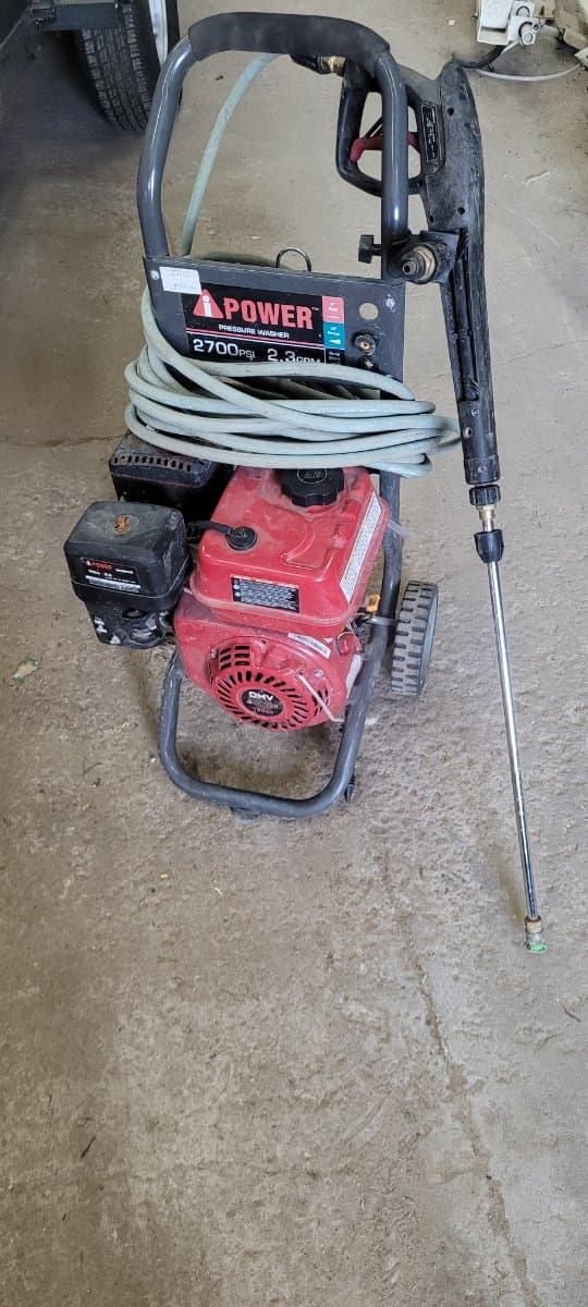 2700psi Power Washer for rent in Bradford, Ontario — toolshare