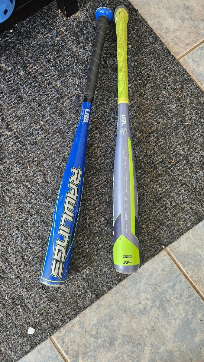 Kids baseball bats  for rent — toolshare