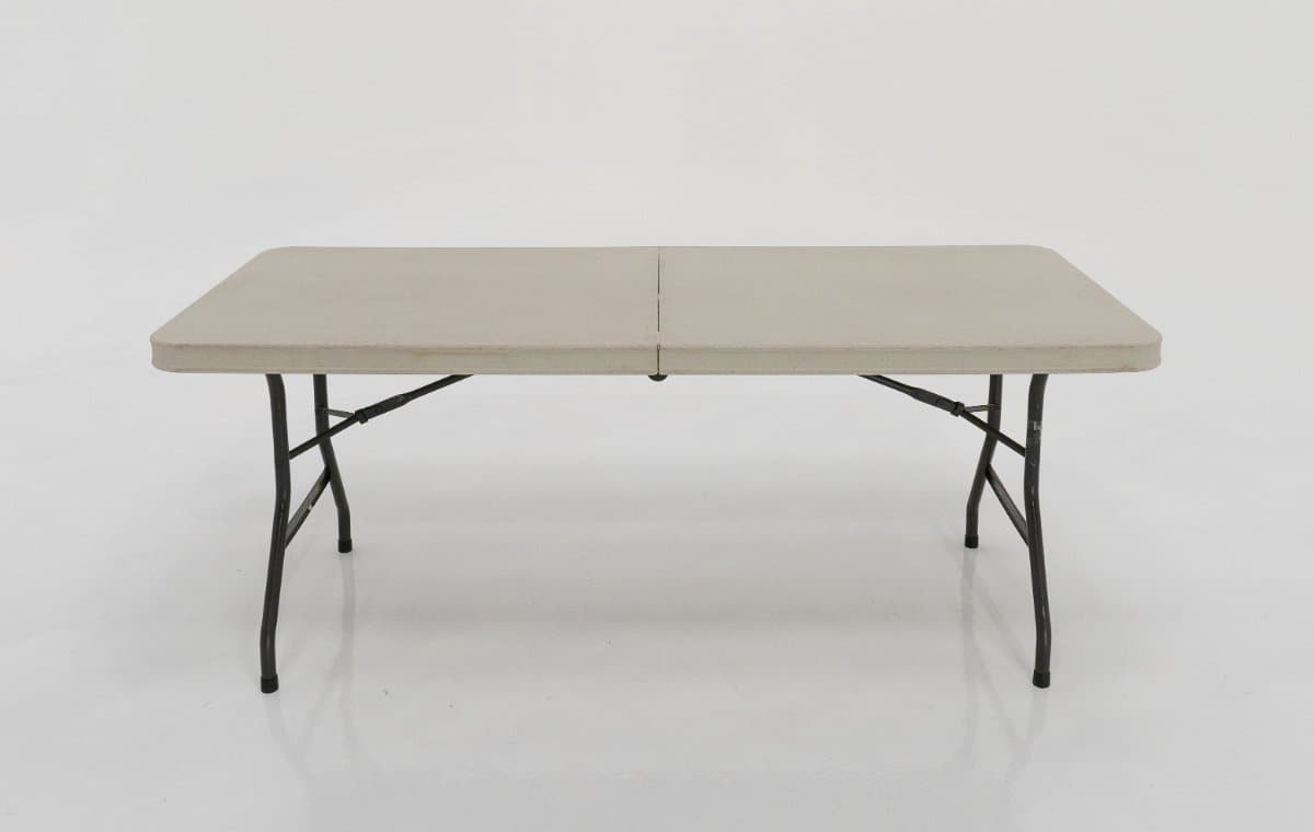 6ft Plastic Folding Tables